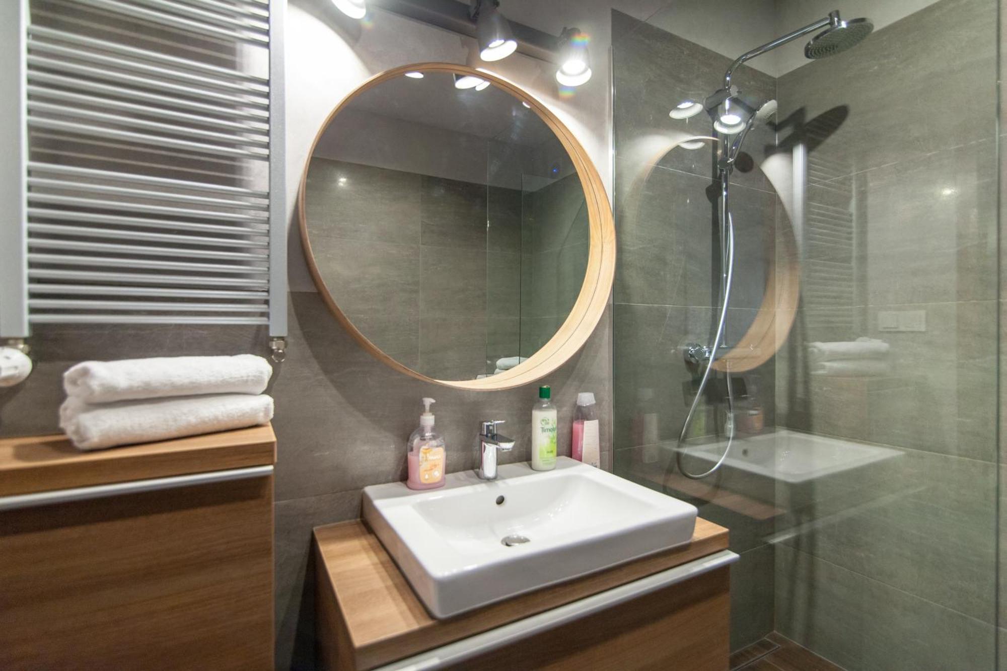 ביאליסטוק Apartament Great Kolo Opery I Miejscem Postojowym W Garazu מראה חיצוני תמונה
